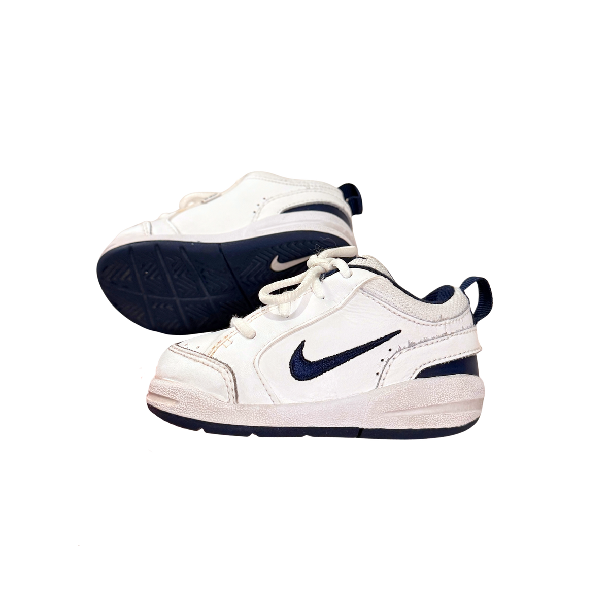 Vintage Nike Toddler Sneakers – AU 3.5