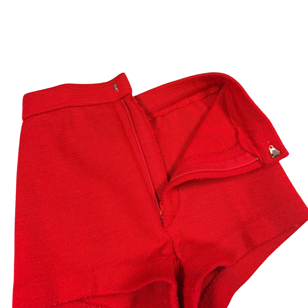 Vintage Yves Saint Laurent Red Knit Shorts – 3Y