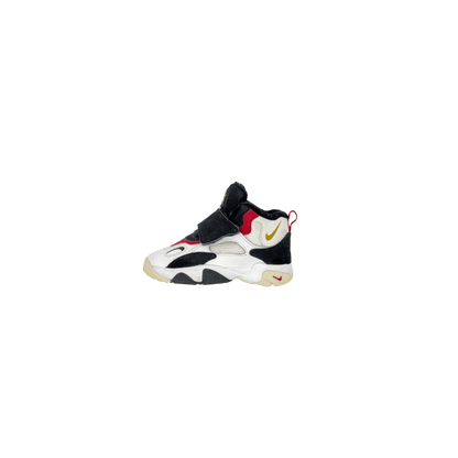 Nike Vintage Kids Shoes – Size US 8C