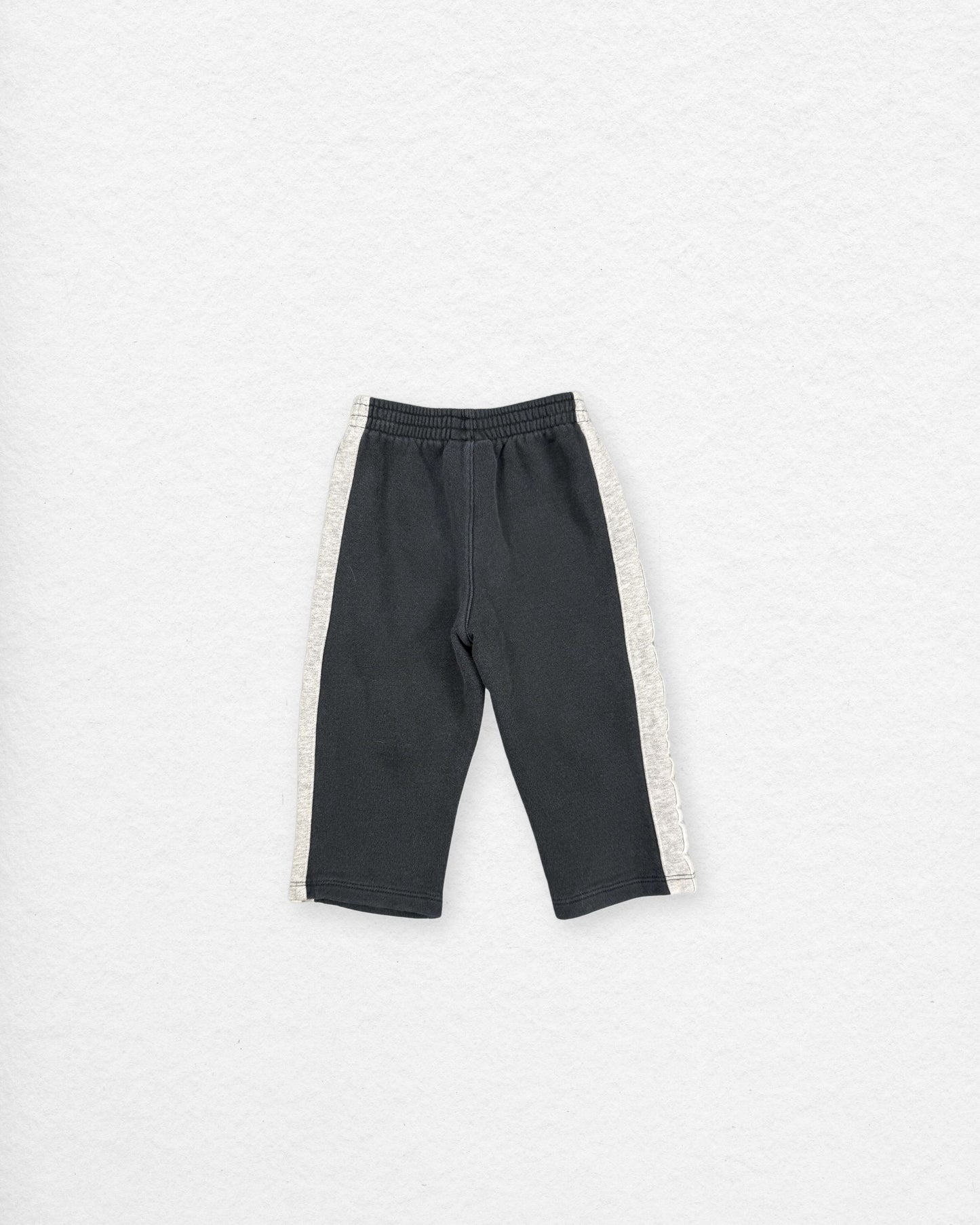 Vintage Nike Track Pants – 24M