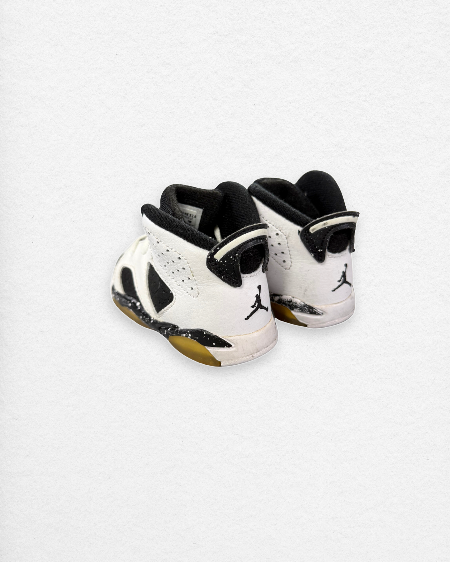 Nike Air Jordan 6 Retro Oreo – 12M