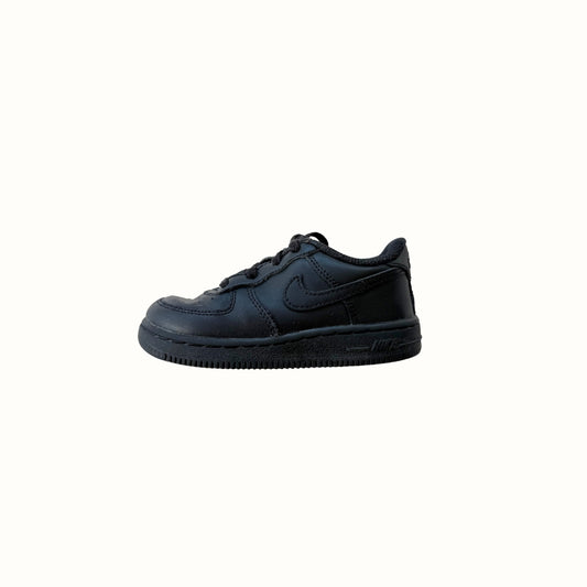 Nike Air Force 1 Black – 8C (2-3Y)